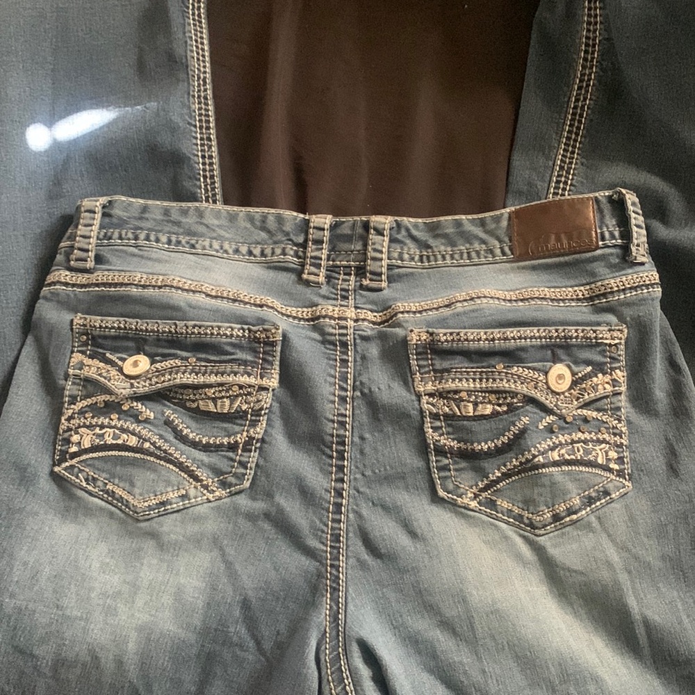 Womens boot cut Maurice’s jeans size 20